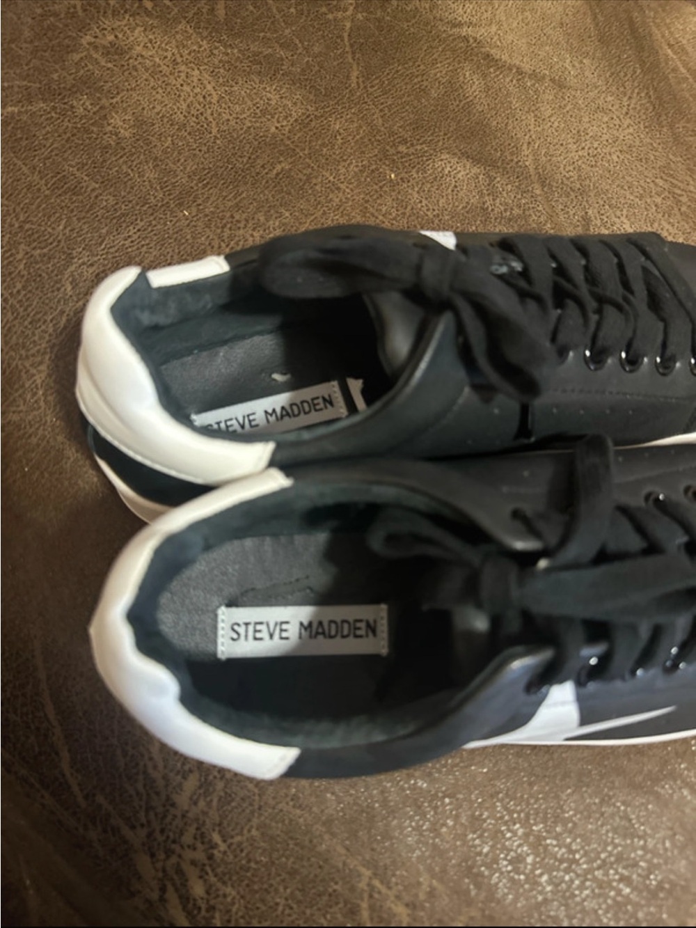 Steve Madden Tennis Shoes - Picture 4 of 6